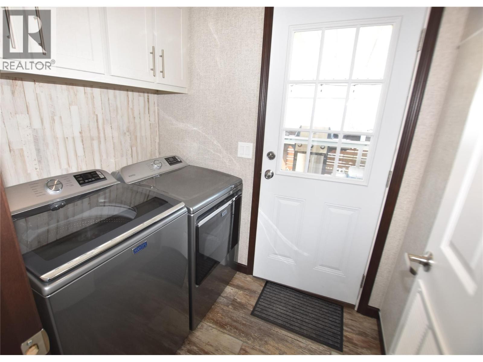 












61 Antoine Road Unit# 8

,
Vernon,




British Columbia
V1H2A3

