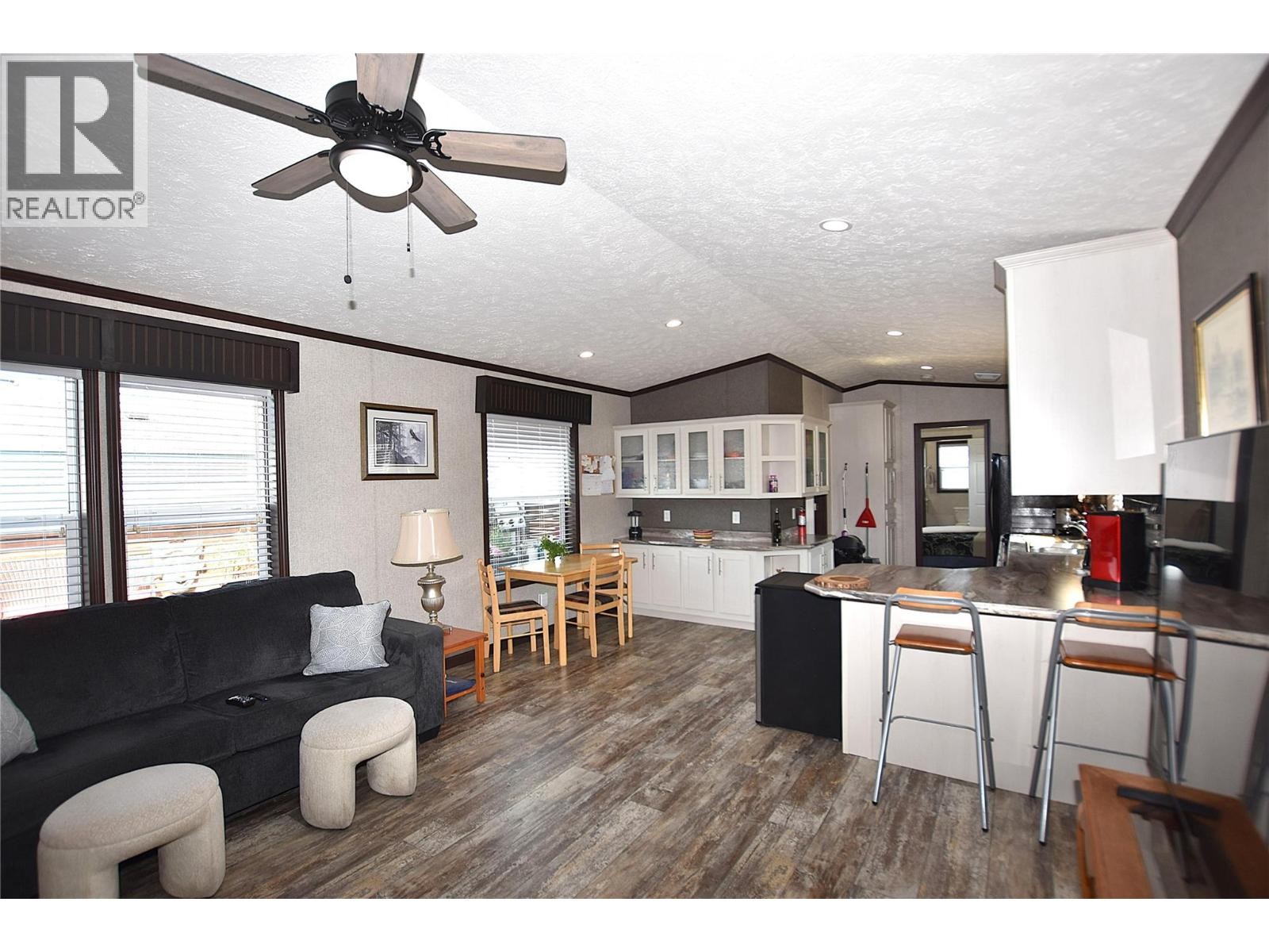 












61 Antoine Road Unit# 8

,
Vernon,




British Columbia
V1H2A3

