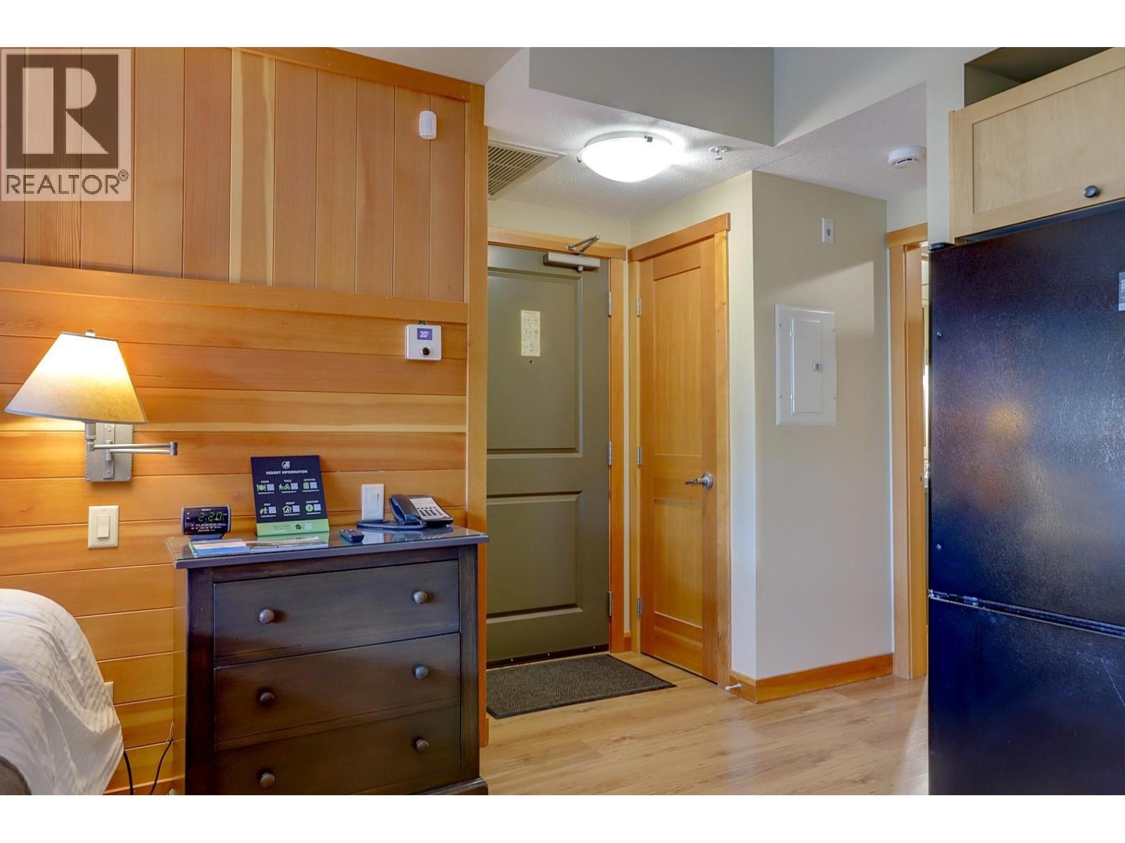 












101 Village Centre Court Unit# 231

,
Vernon,




British Columbia
V1H1Y8

