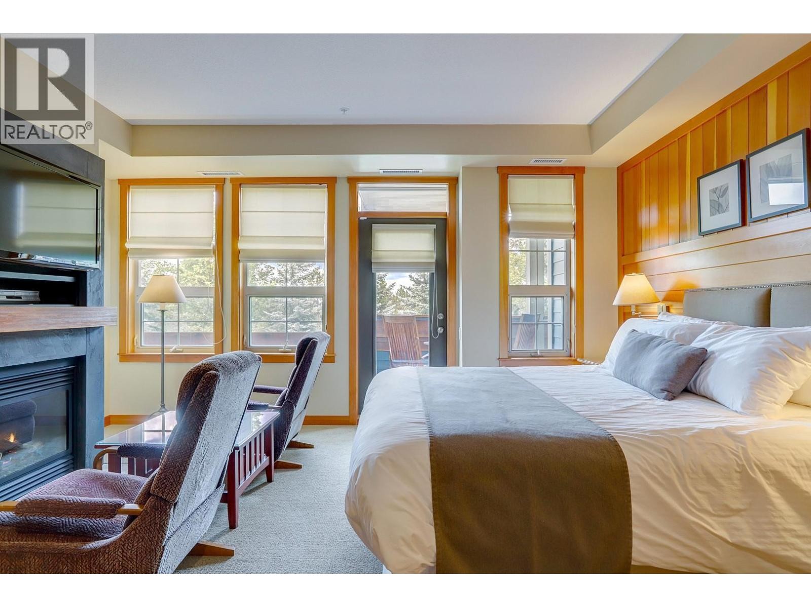 












101 Village Centre Court Unit# 231

,
Vernon,




British Columbia
V1H1Y8

