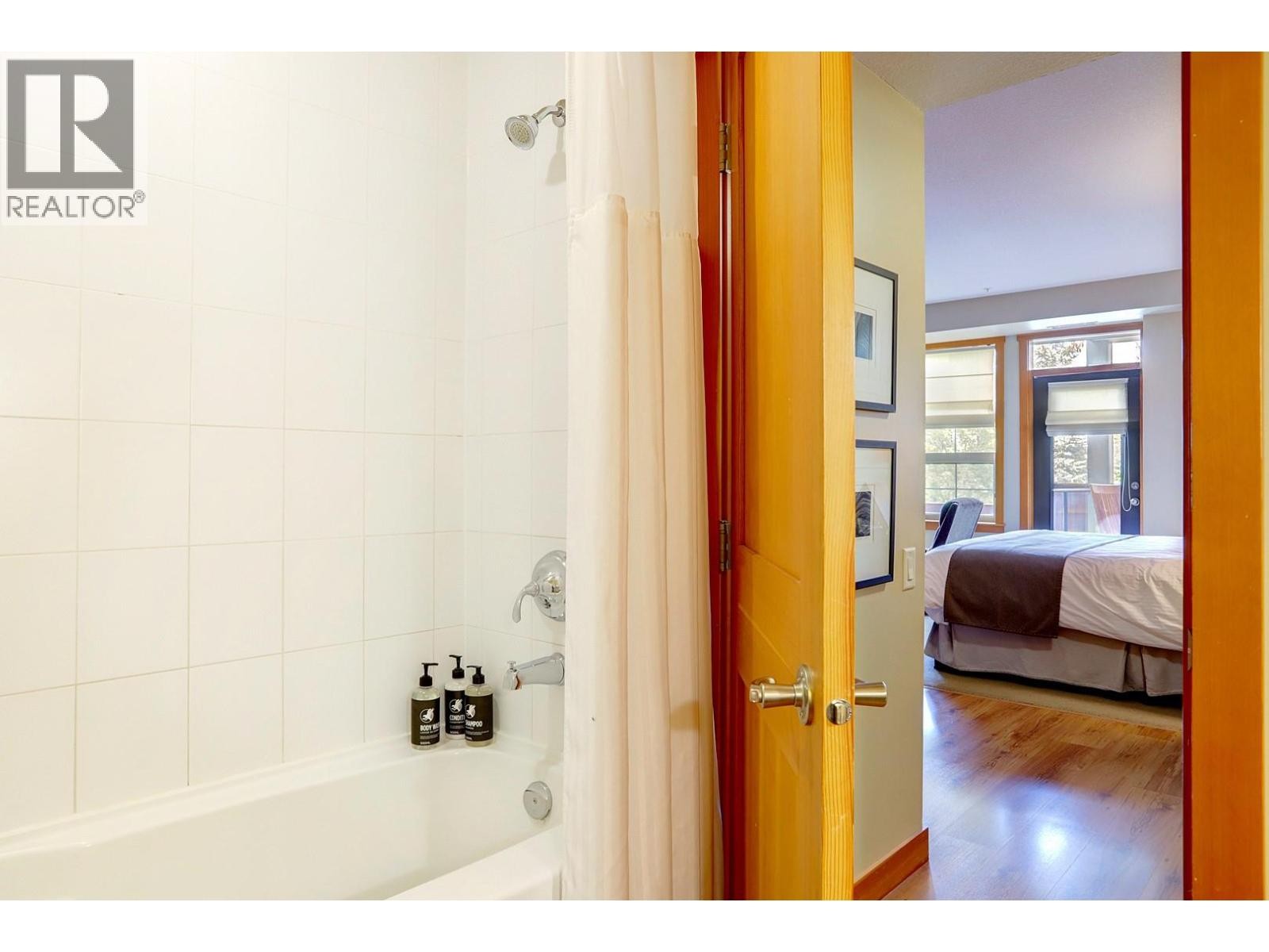 












101 Village Centre Court Unit# 231

,
Vernon,




British Columbia
V1H1Y8


