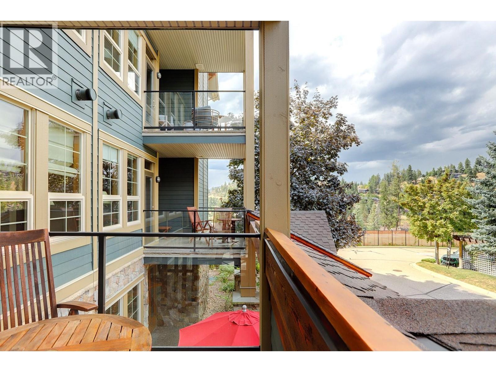 












101 Village Centre Court Unit# 231

,
Vernon,




British Columbia
V1H1Y8

