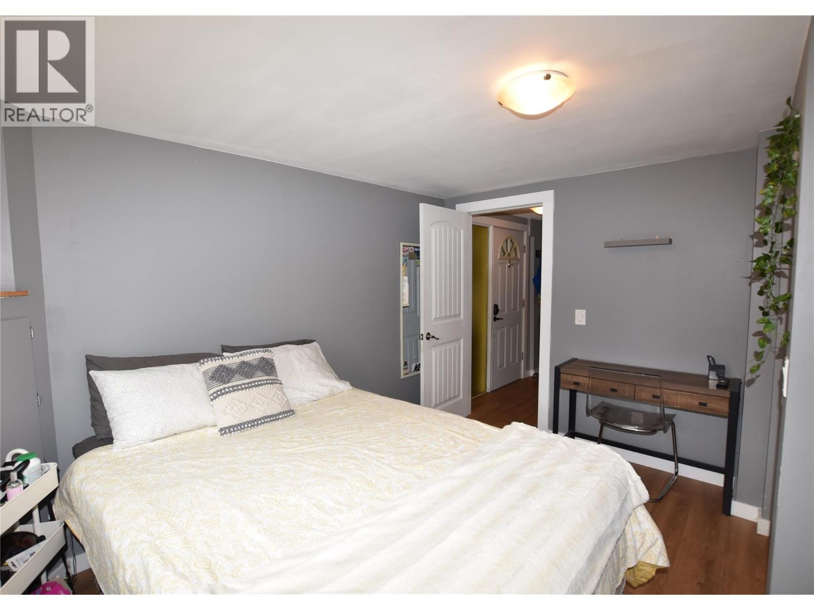 












2105 14 Street

,
Vernon,




British Columbia
V1T3T8

