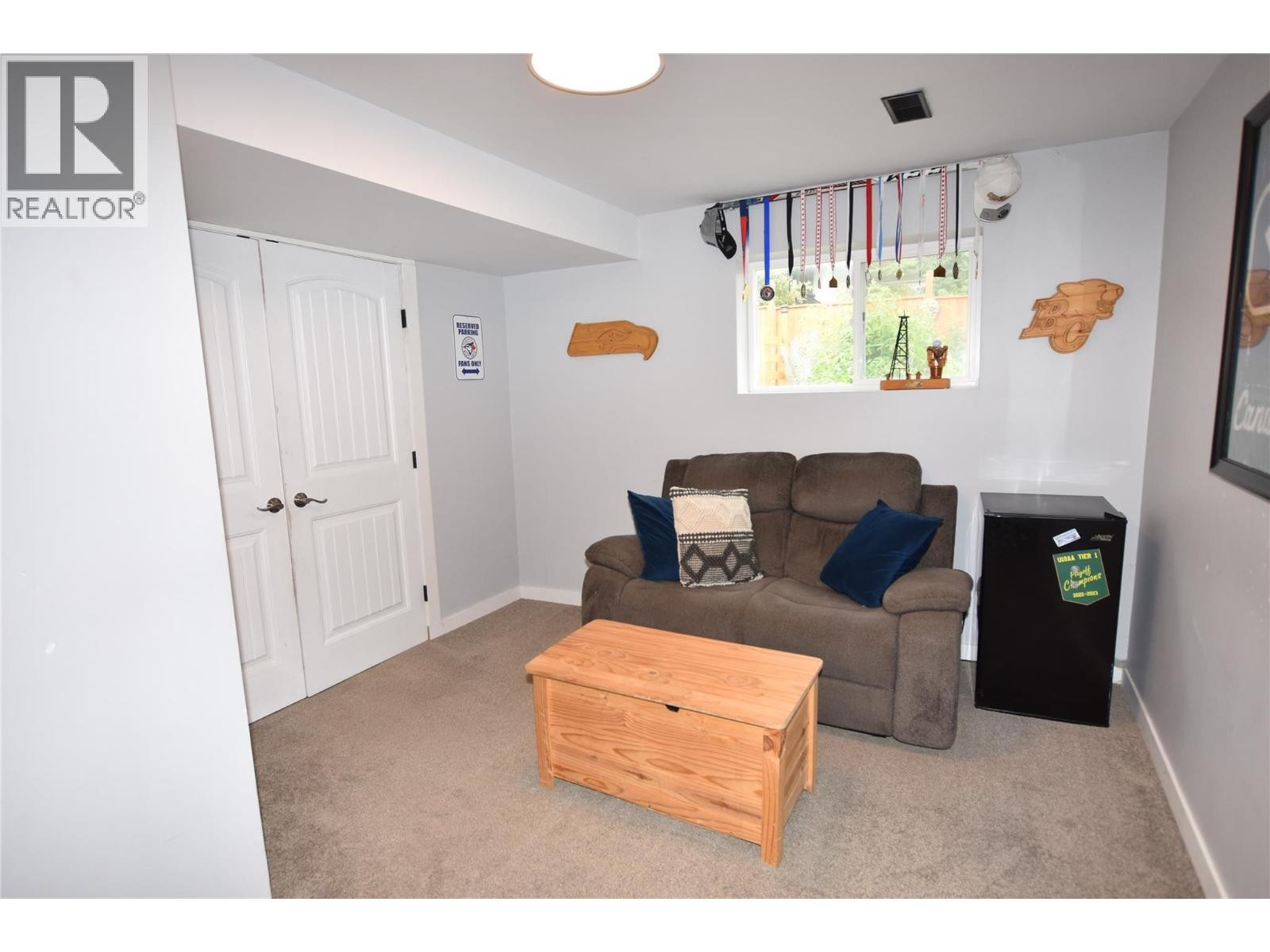 












2105 14 Street

,
Vernon,




British Columbia
V1T3T8

