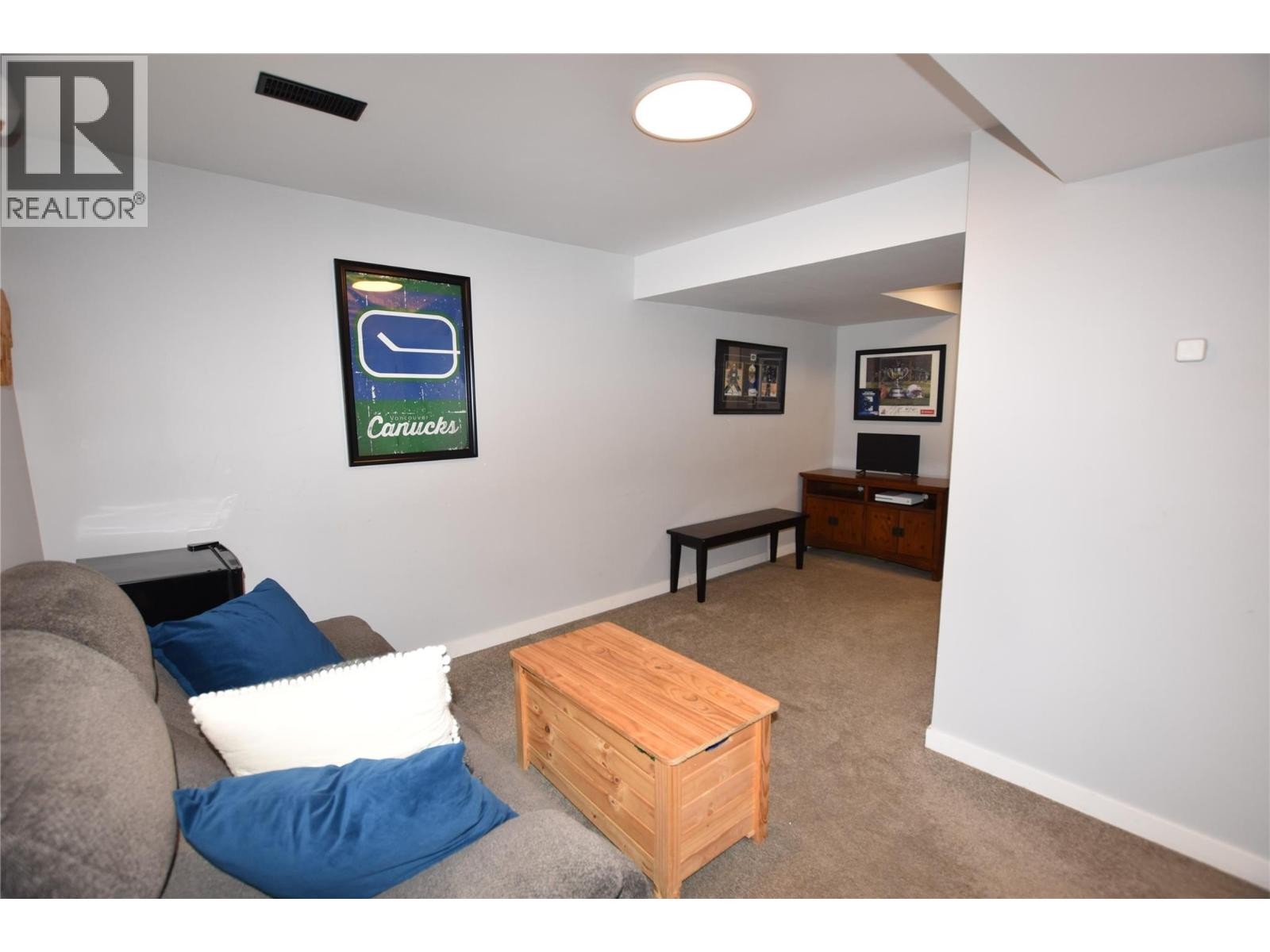 












2105 14 Street

,
Vernon,




British Columbia
V1T3T8

