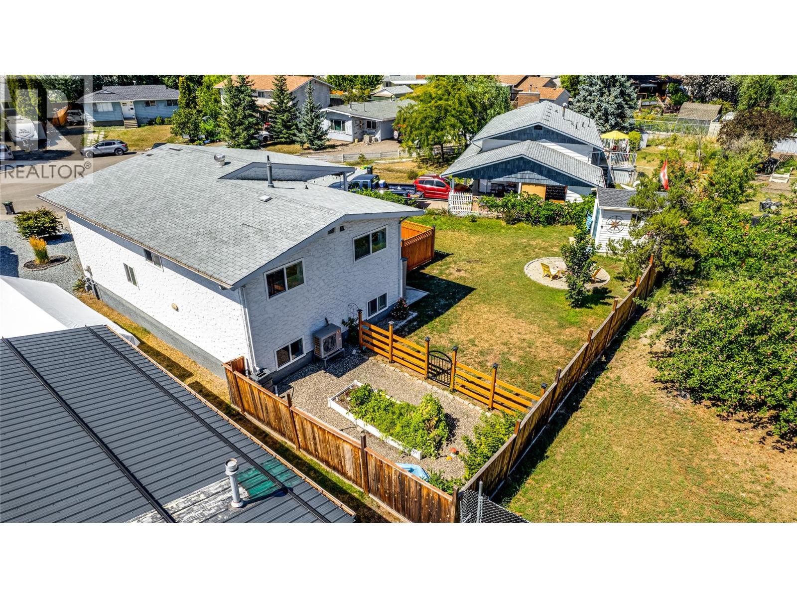 












2105 14 Street

,
Vernon,




British Columbia
V1T3T8

