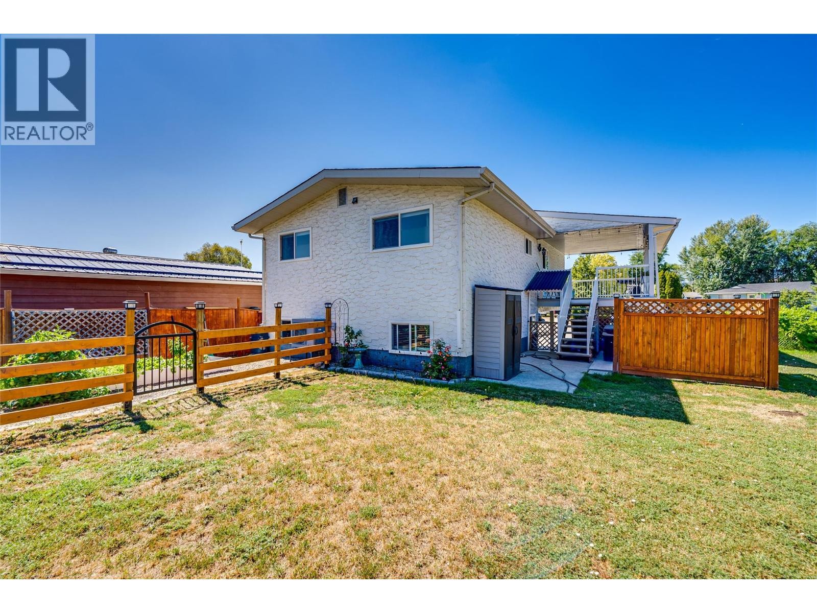 












2105 14 Street

,
Vernon,




British Columbia
V1T3T8

