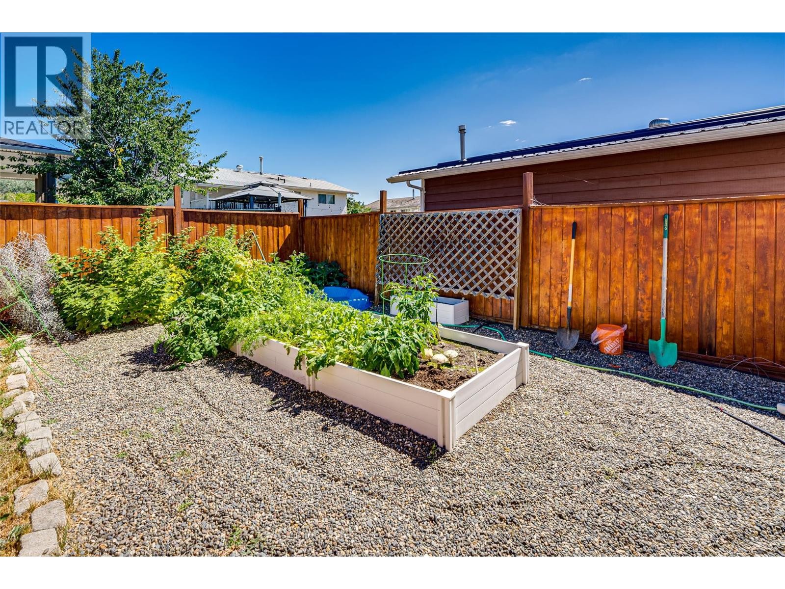 












2105 14 Street

,
Vernon,




British Columbia
V1T3T8

