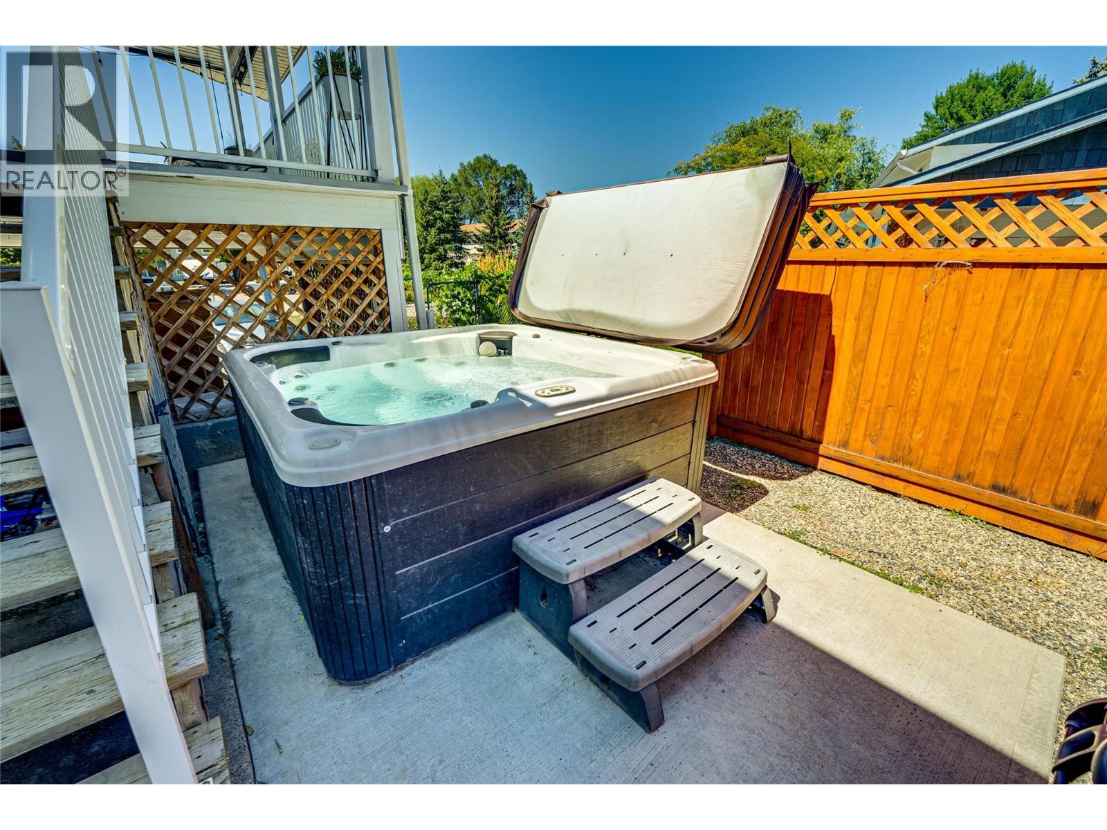 












2105 14 Street

,
Vernon,




British Columbia
V1T3T8

