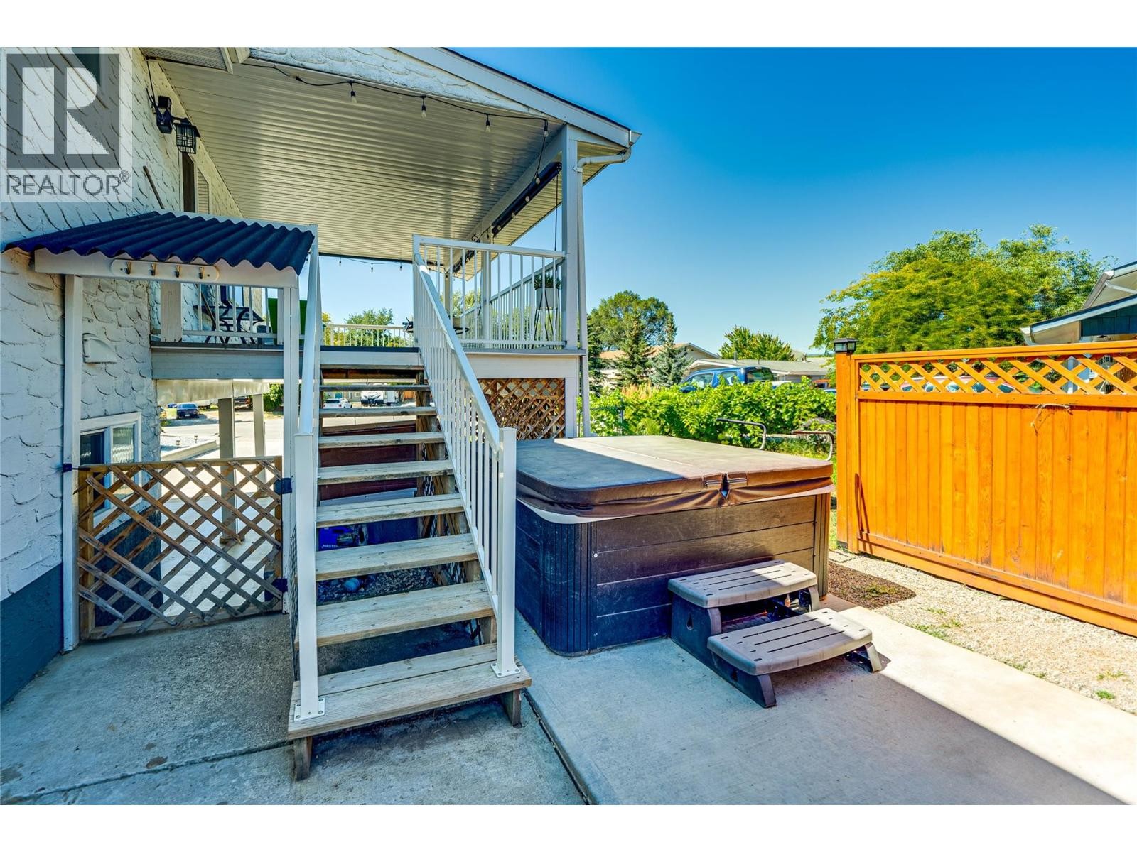 












2105 14 Street

,
Vernon,




British Columbia
V1T3T8

