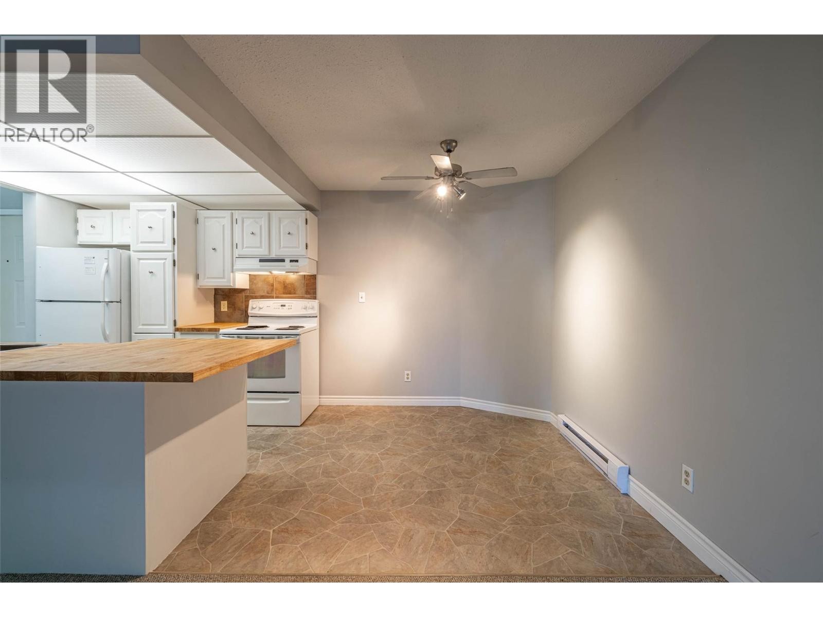 












1801 32 Street Unit# 203

,
Vernon,




British Columbia
V1T5K4

