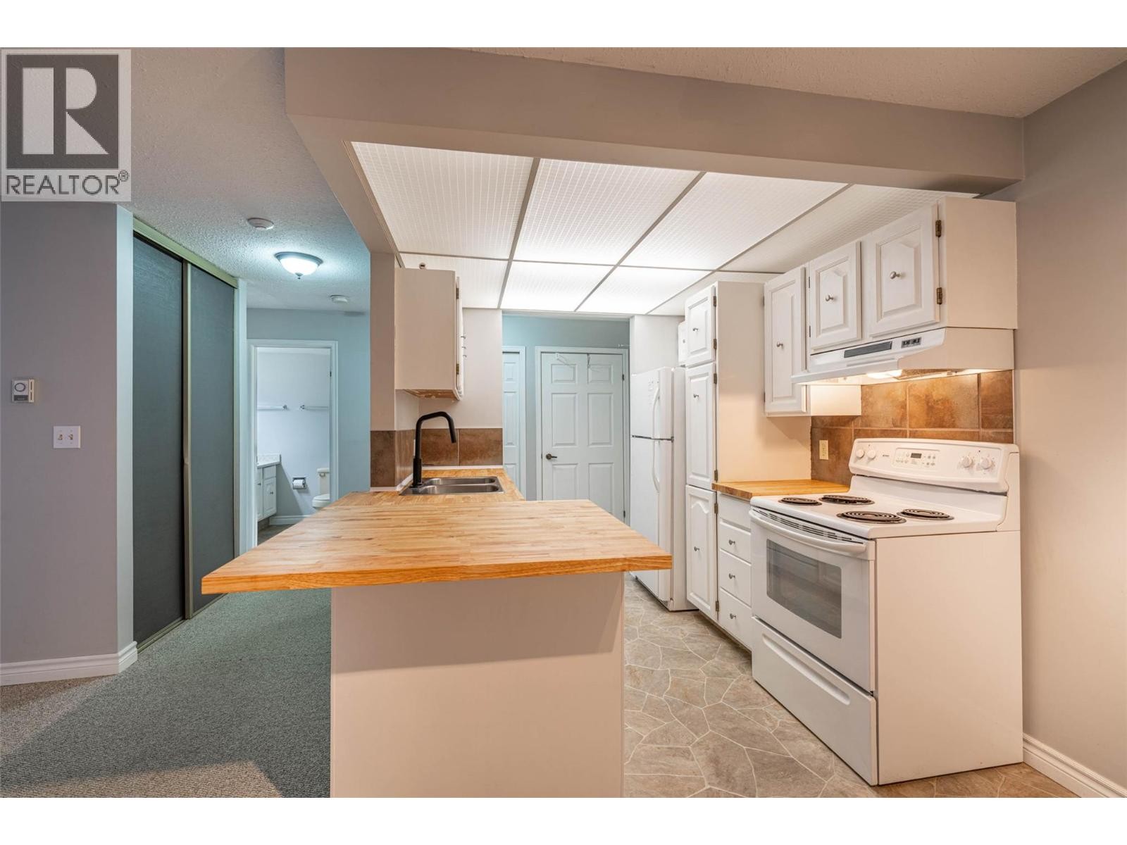 












1801 32 Street Unit# 203

,
Vernon,




British Columbia
V1T5K4

