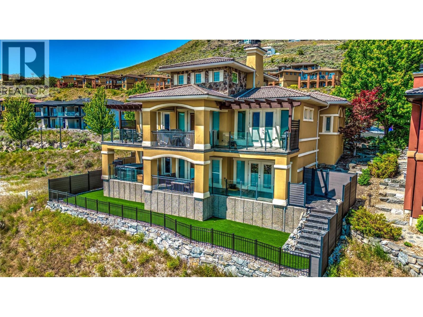 












304 Cordon Place

,
Vernon,




British Columbia
V1A1Z9

