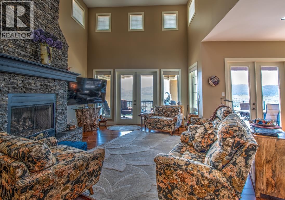 












304 Cordon Place

,
Vernon,




British Columbia
V1A1Z9

