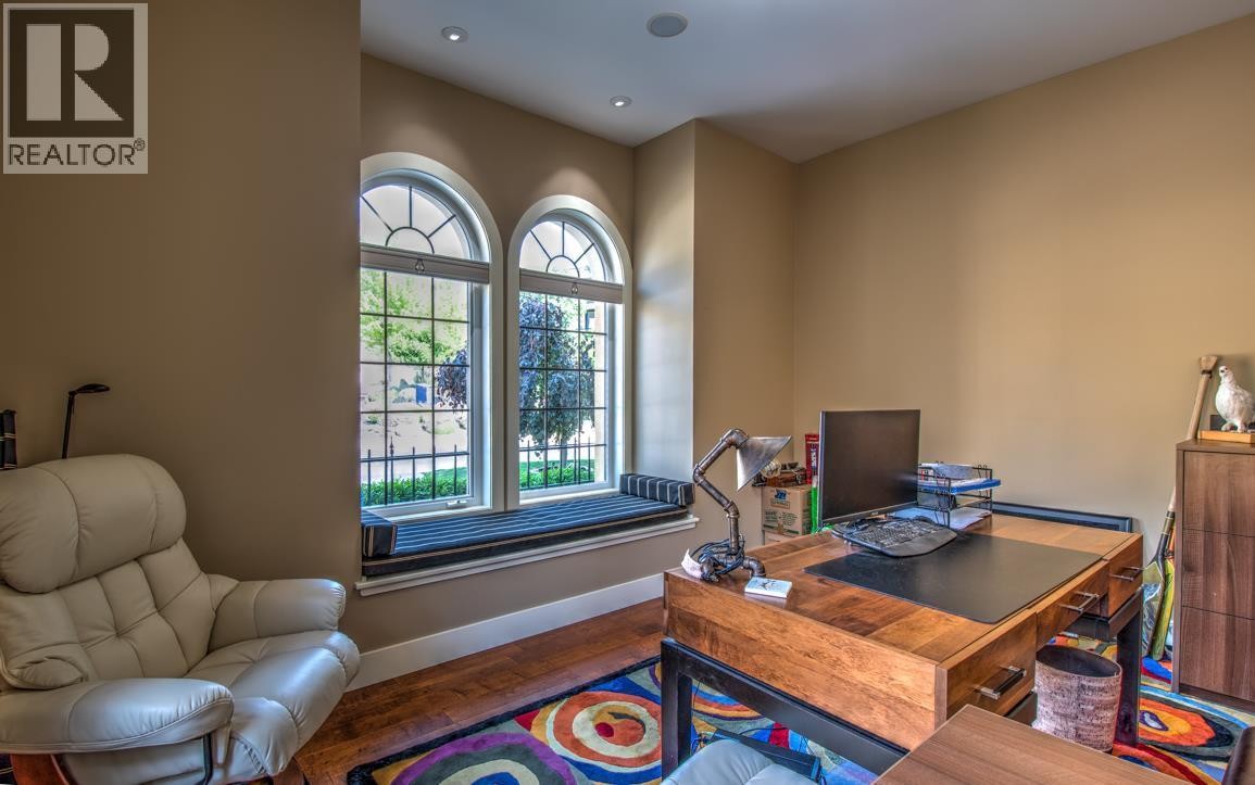 












304 Cordon Place

,
Vernon,




British Columbia
V1A1Z9

