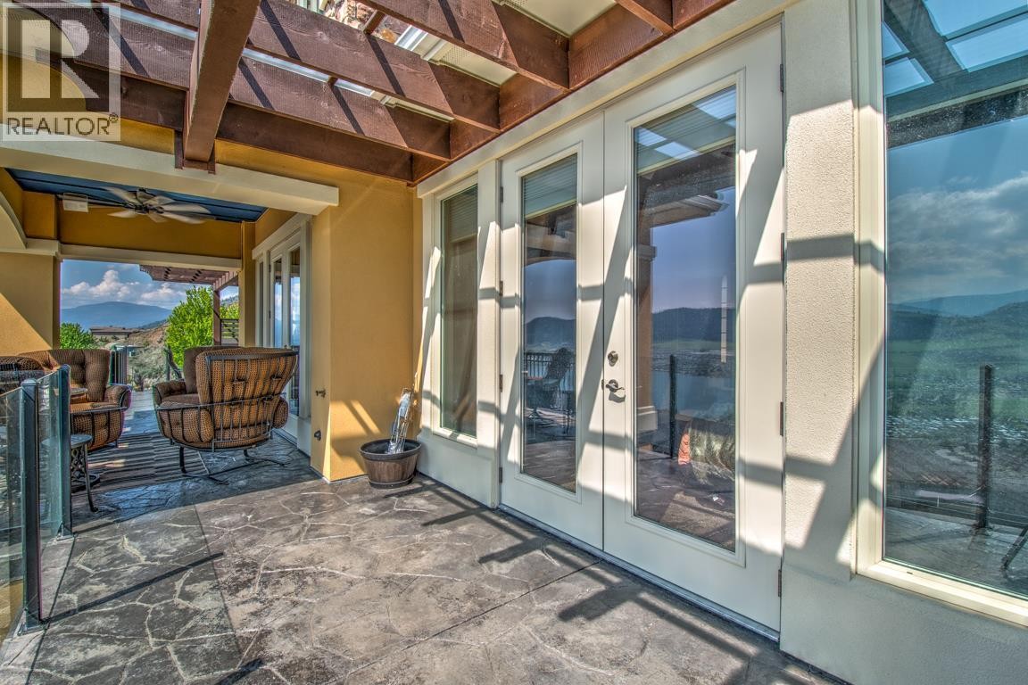 












304 Cordon Place

,
Vernon,




British Columbia
V1A1Z9

