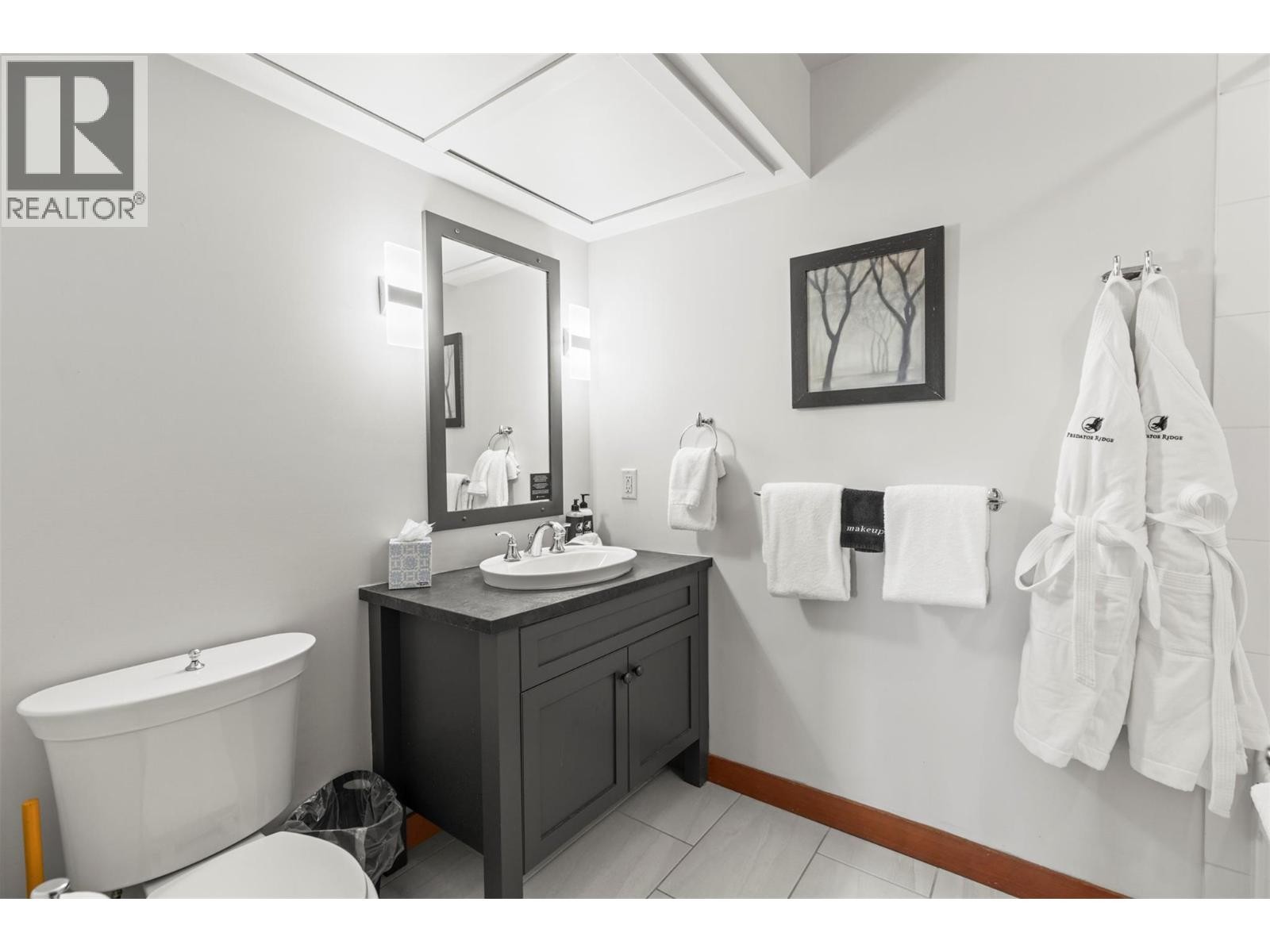












105 Village Centre Court Unit# 321

,
Vernon,




British Columbia
V1H1T2

