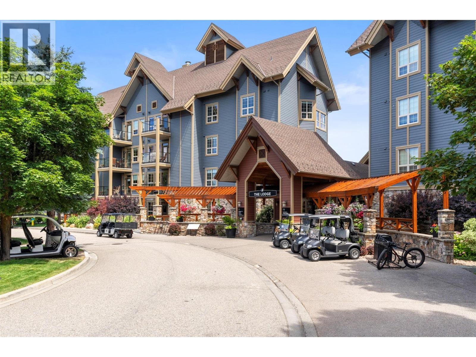 












105 Village Centre Court Unit# 321

,
Vernon,




British Columbia
V1H1T2

