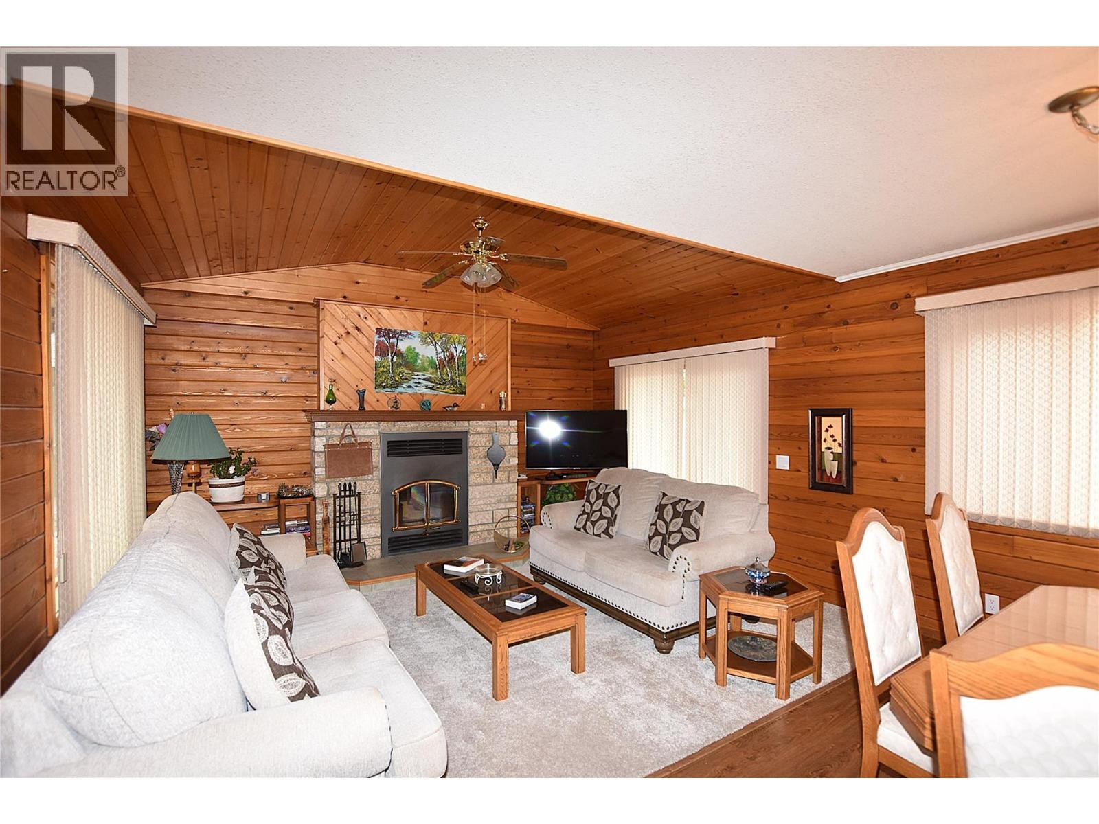 












65 Elk Street

,
Vernon,




British Columbia
V1H2A1

