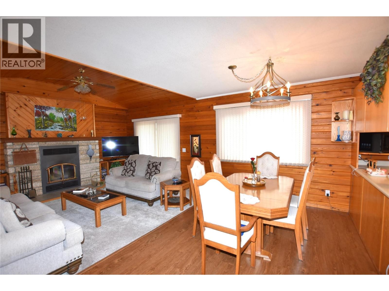












65 Elk Street

,
Vernon,




British Columbia
V1H2A1

