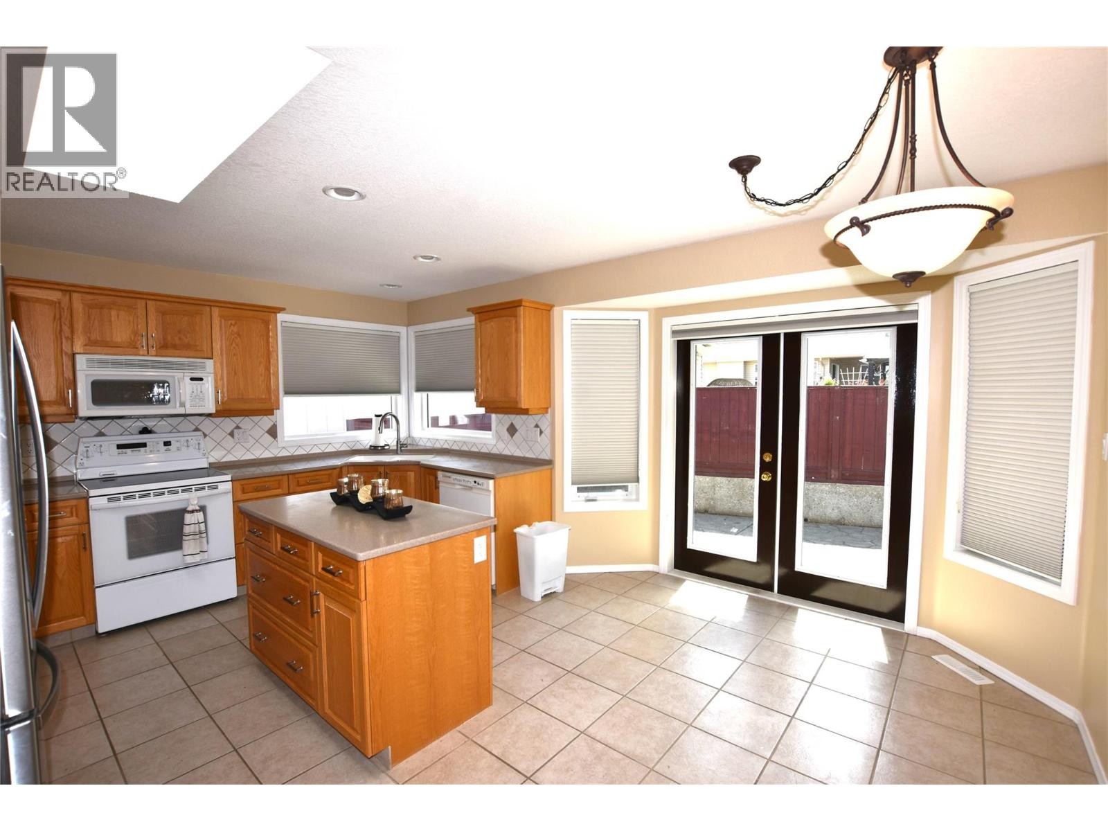












649 Elk Street

,
Vernon,




British Columbia
V1H2A1

