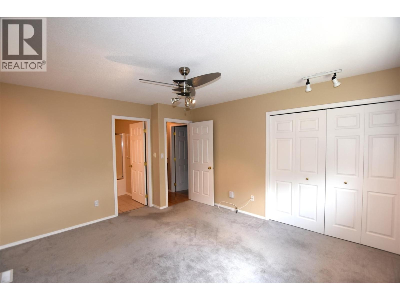 












649 Elk Street

,
Vernon,




British Columbia
V1H2A1

