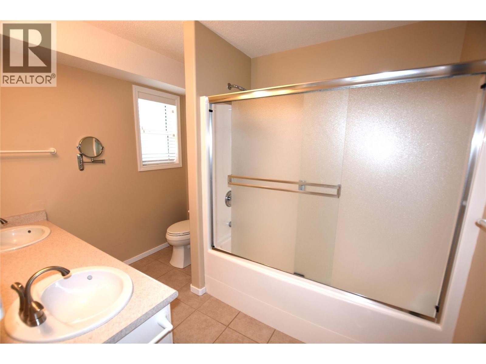 












649 Elk Street

,
Vernon,




British Columbia
V1H2A1

