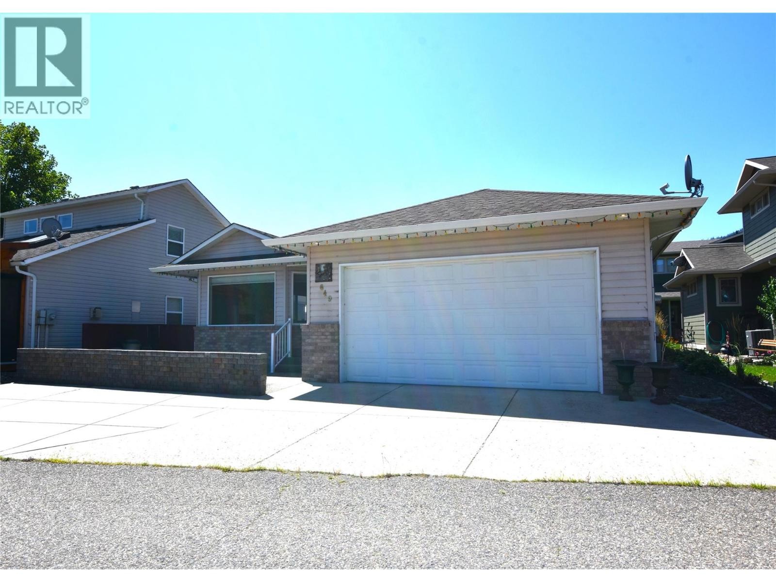 












649 Elk Street

,
Vernon,




British Columbia
V1H2A1

