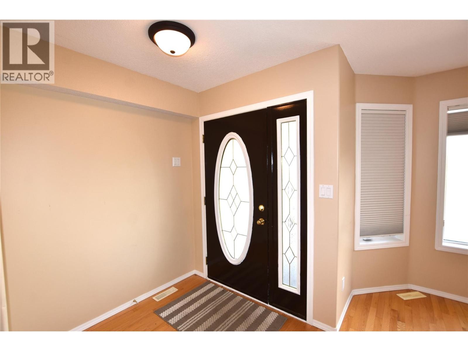 












649 Elk Street

,
Vernon,




British Columbia
V1H2A1

