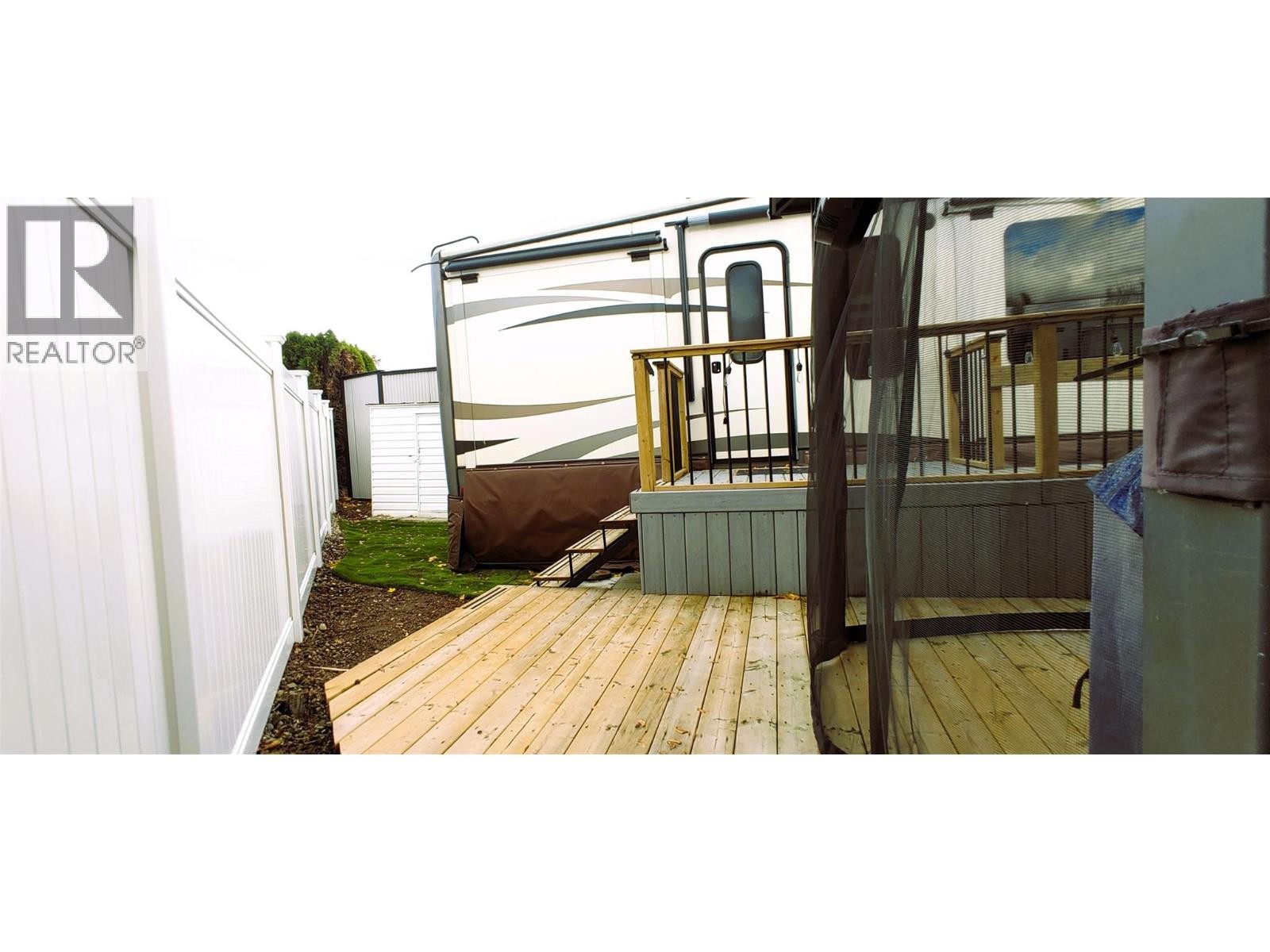 












415 Commonwealth Road Unit# 573

,
Kelowna,







British Columbia
V4V1P4

