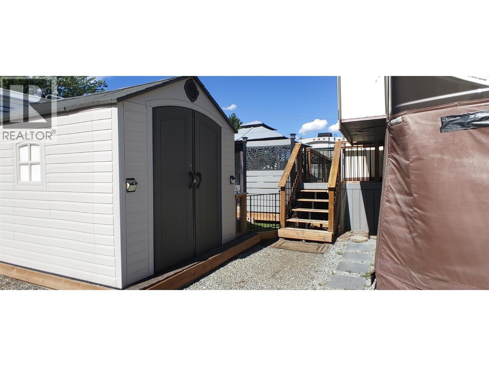 












415 Commonwealth Road Unit# 573

,
Kelowna,







British Columbia
V4V1P4

