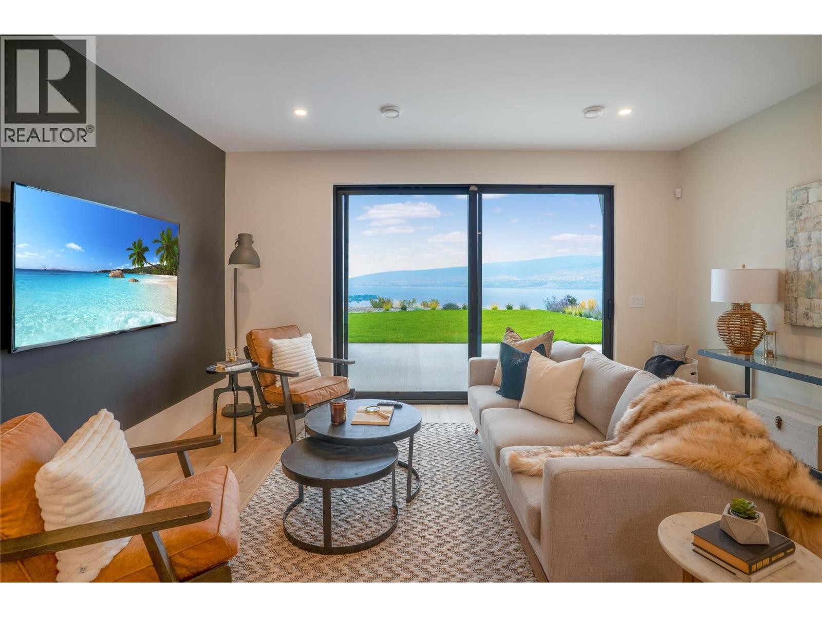 












4023 Sunstone Street

,
West Kelowna,




British Columbia
V4T2K6

