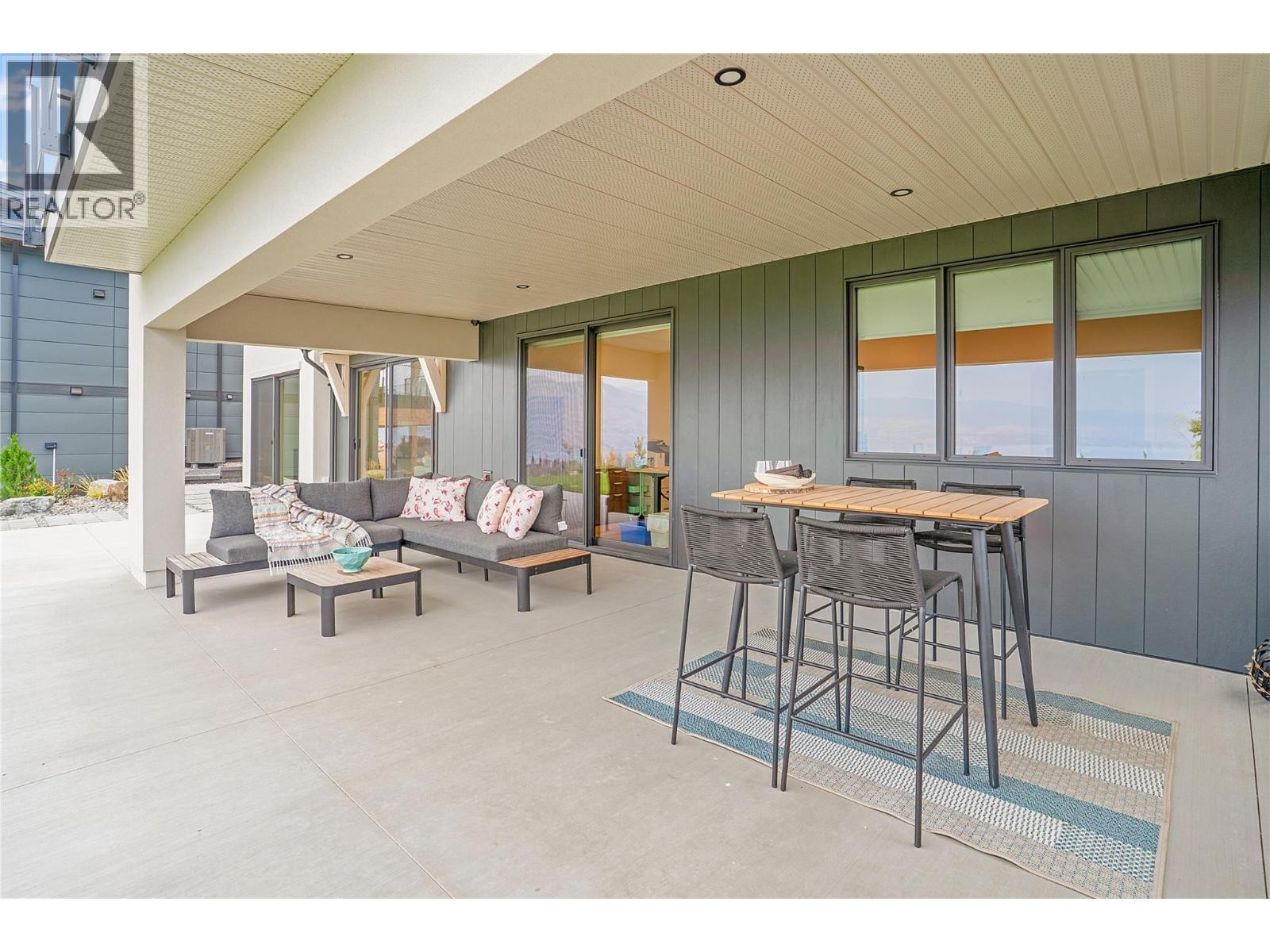 












4023 Sunstone Street

,
West Kelowna,




British Columbia
V4T2K6

