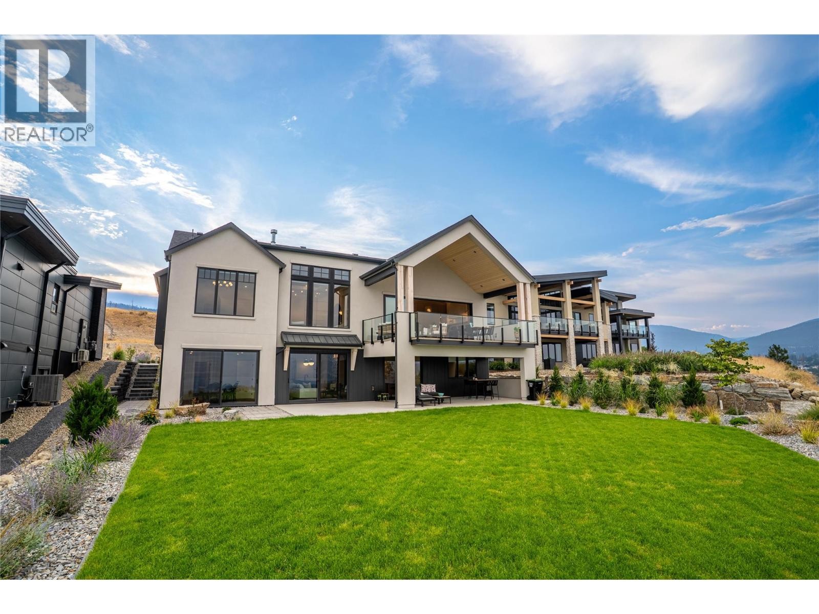 












4023 Sunstone Street

,
West Kelowna,




British Columbia
V4T2K6

