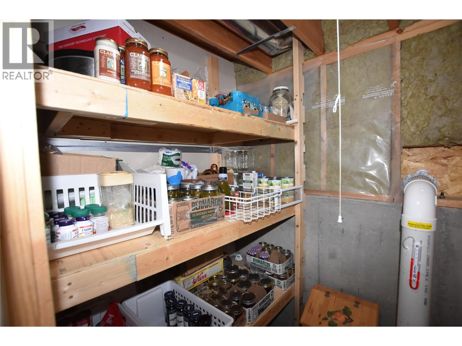 












415 Hummingbird Avenue

,
Vernon,




British Columbia
V1H2A1

