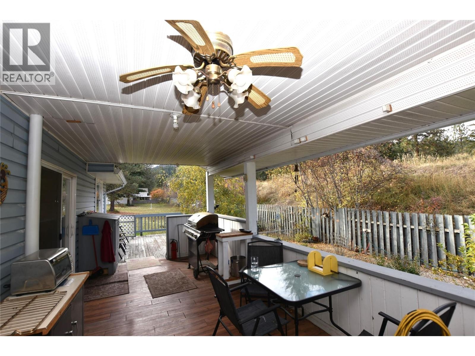 












415 Hummingbird Avenue

,
Vernon,




British Columbia
V1H2A1

