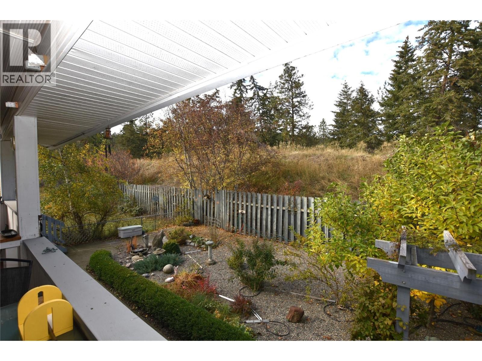 












415 Hummingbird Avenue

,
Vernon,




British Columbia
V1H2A1

