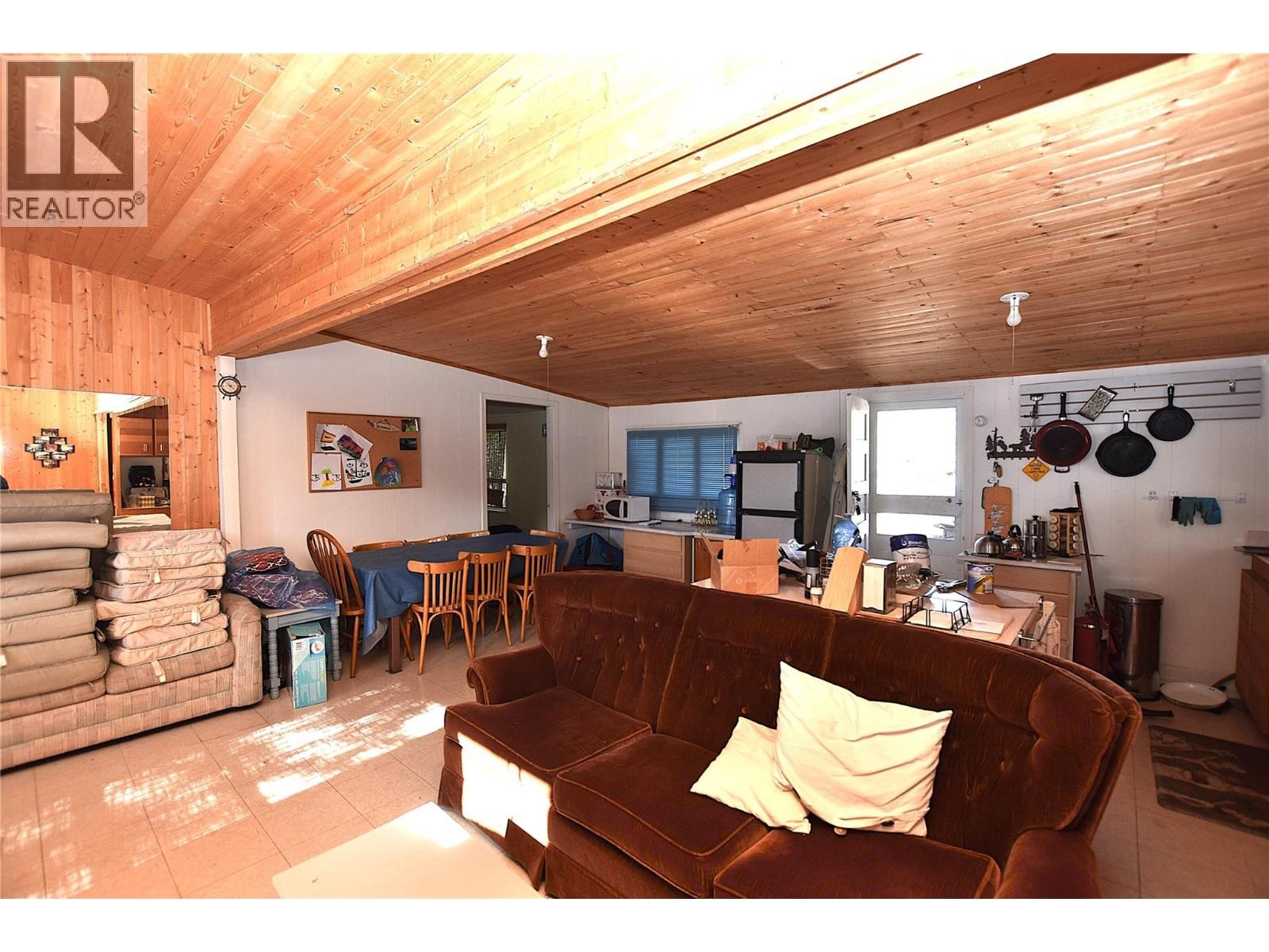 












3 Mary Anne's Road

,
Vernon,




British Columbia
V1H2C8

