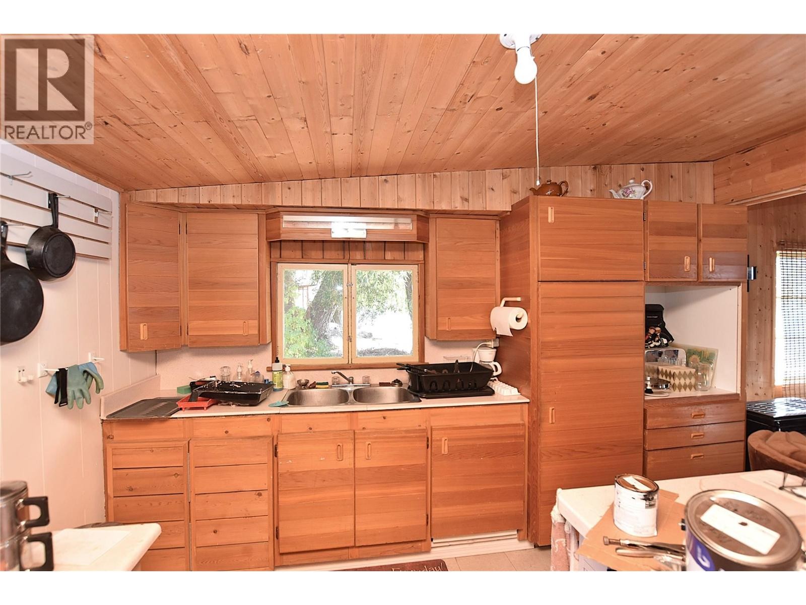 












3 Mary Anne's Road

,
Vernon,




British Columbia
V1H2C8

