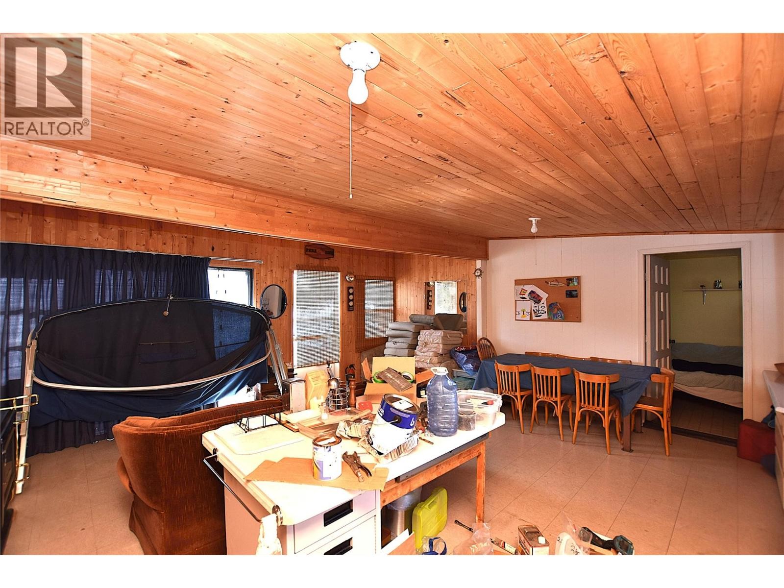 












3 Mary Anne's Road

,
Vernon,




British Columbia
V1H2C8


