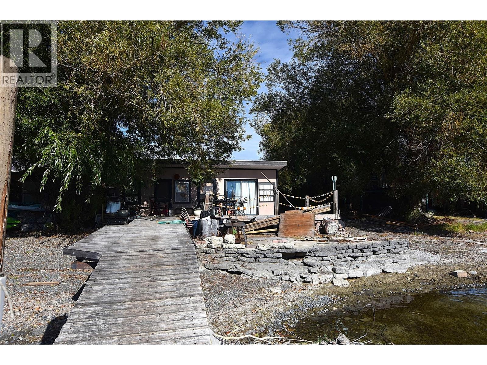 












3 Mary Anne's Road

,
Vernon,




British Columbia
V1H2C8

