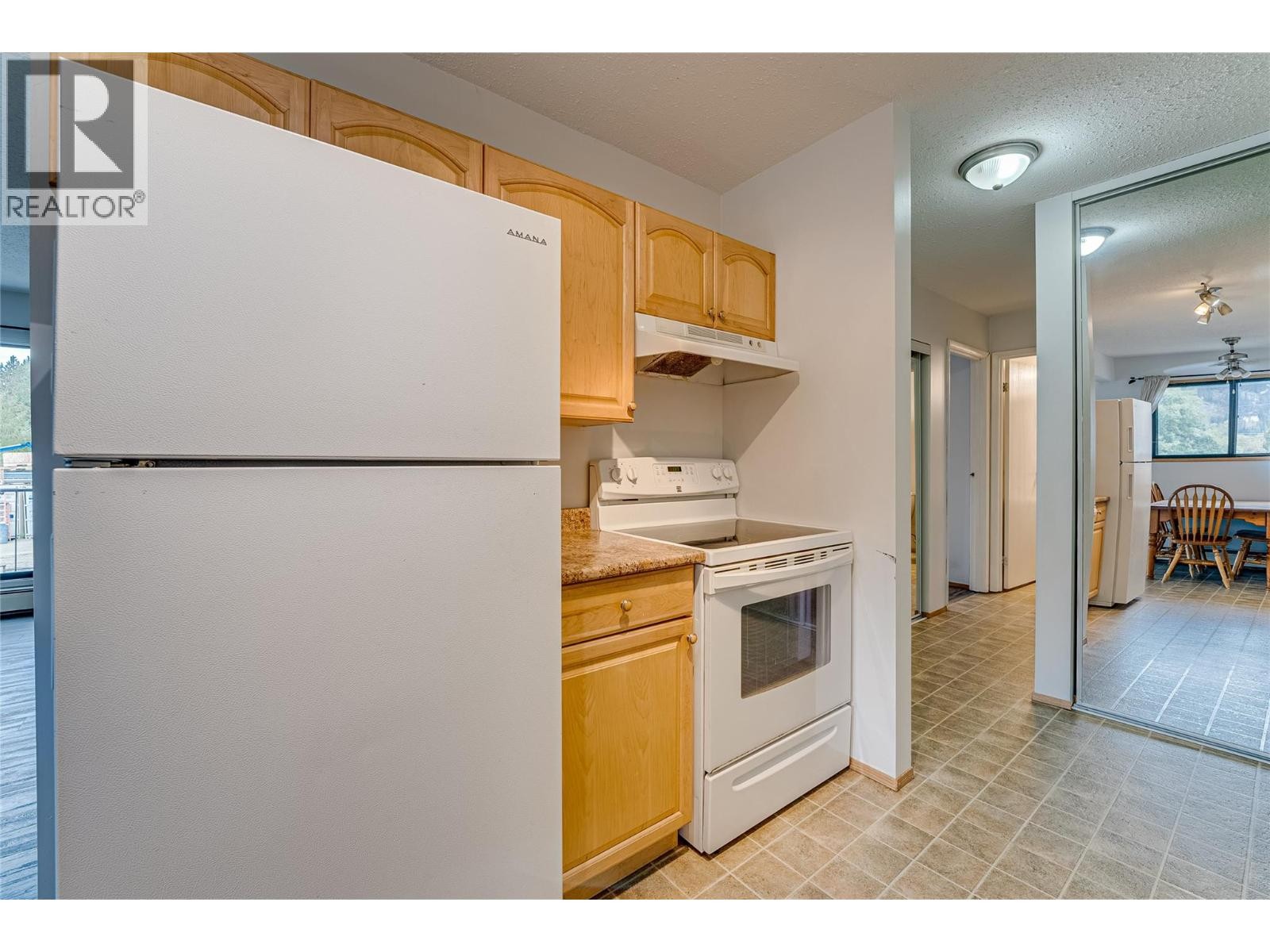 












409 Main Street Unit# 206

,
Sicamous,




British Columbia
V0E2V0

