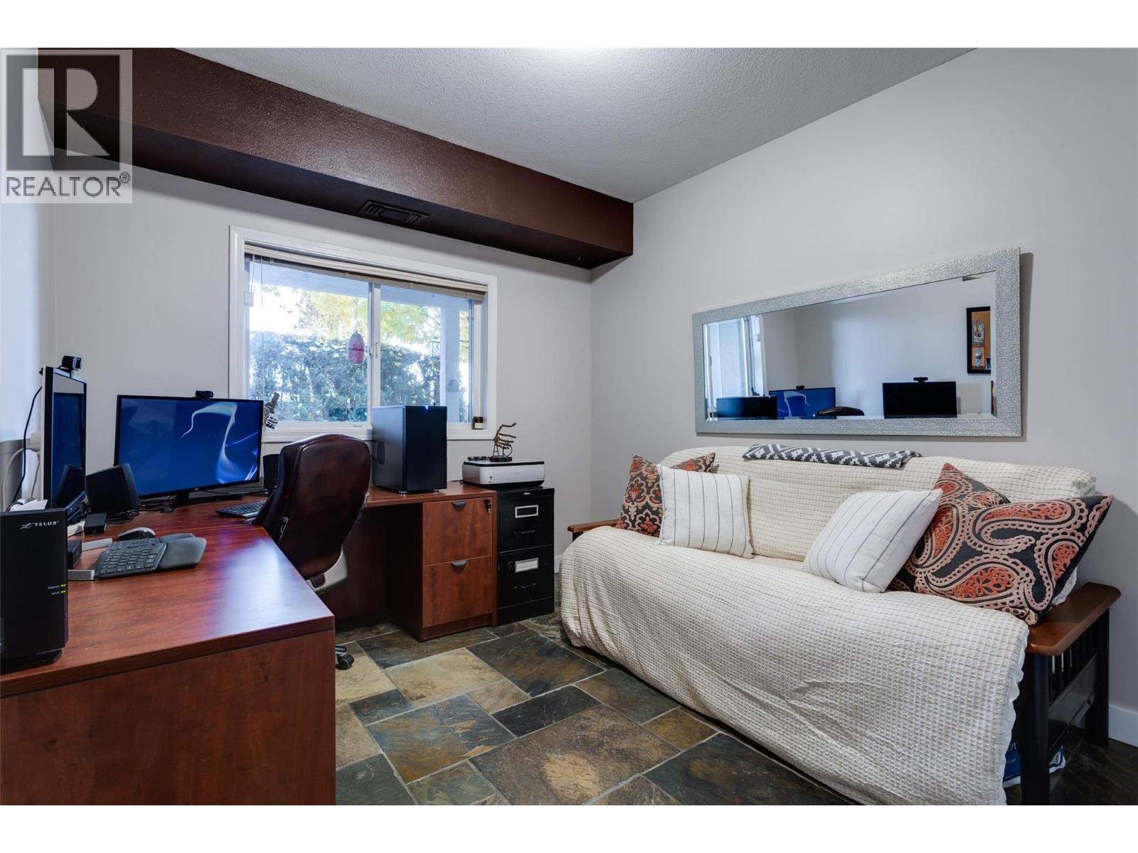 












2300 Benvoulin Road Unit# 103

,
Kelowna,




British Columbia
V1W2C6

