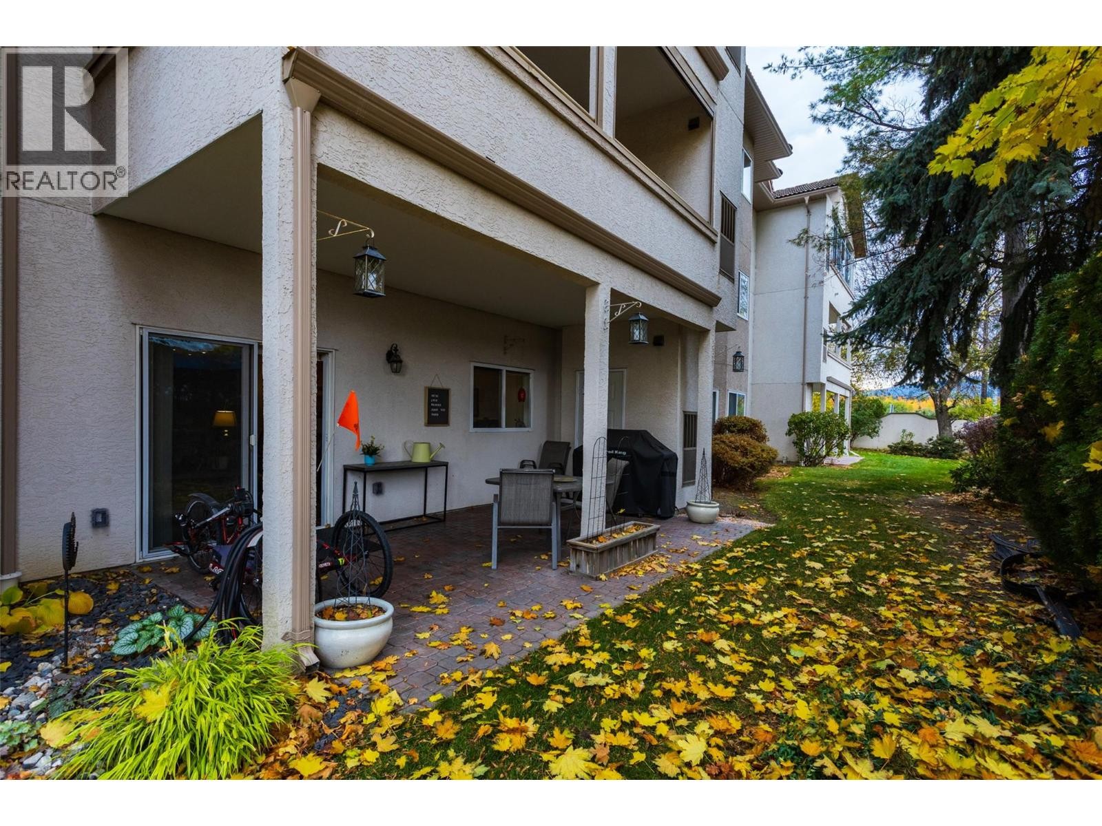 












2300 Benvoulin Road Unit# 103

,
Kelowna,




British Columbia
V1W2C6

