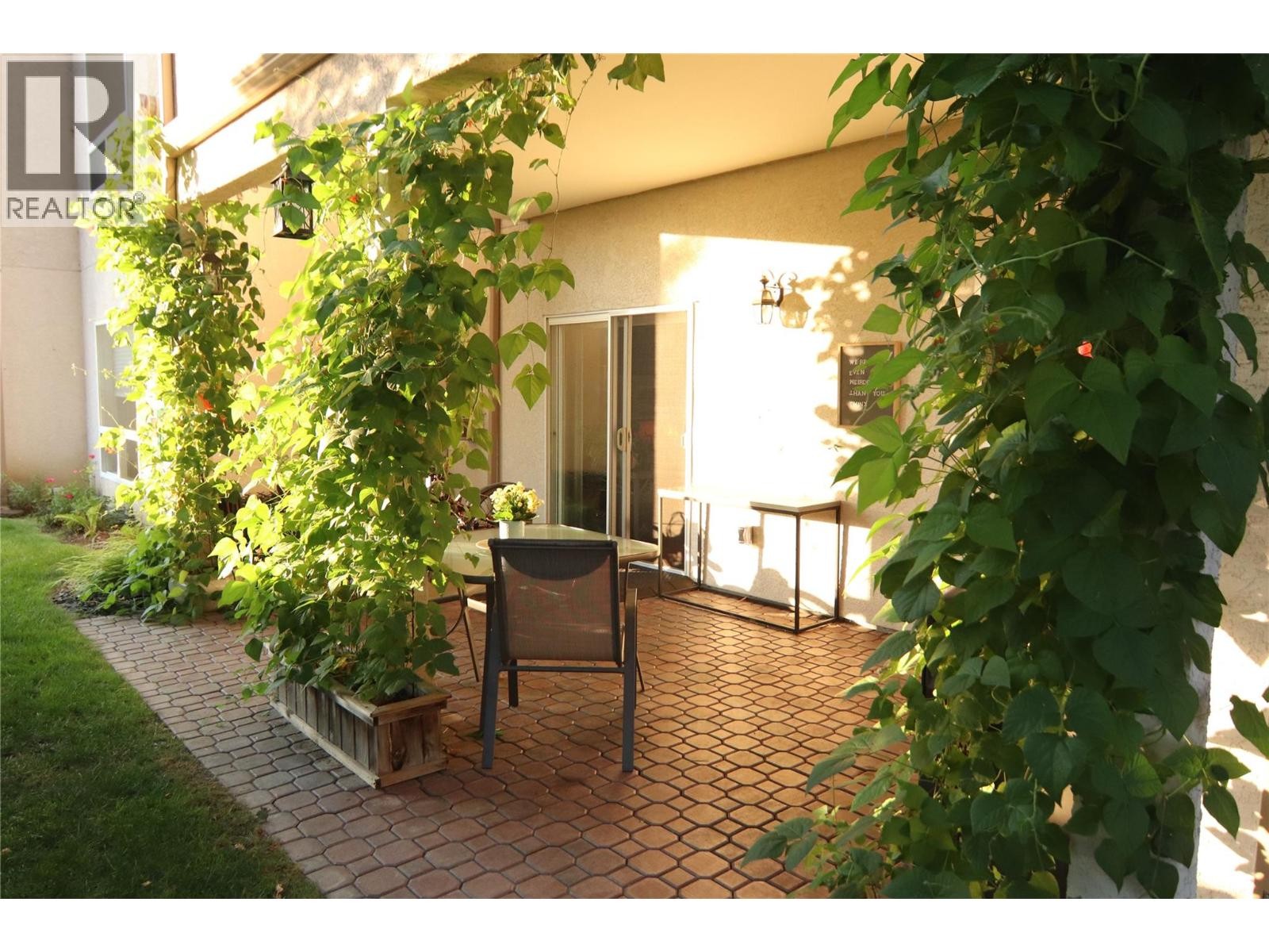 












2300 Benvoulin Road Unit# 103

,
Kelowna,




British Columbia
V1W2C6

