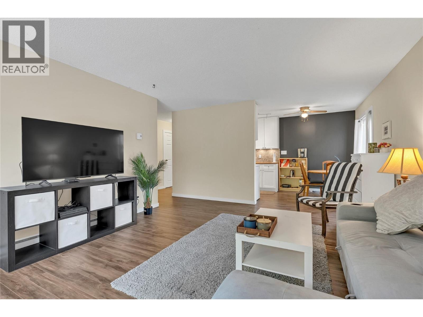 












110 SKAHA Place Unit# 310

,
Penticton,




British Columbia
V2A7L1

