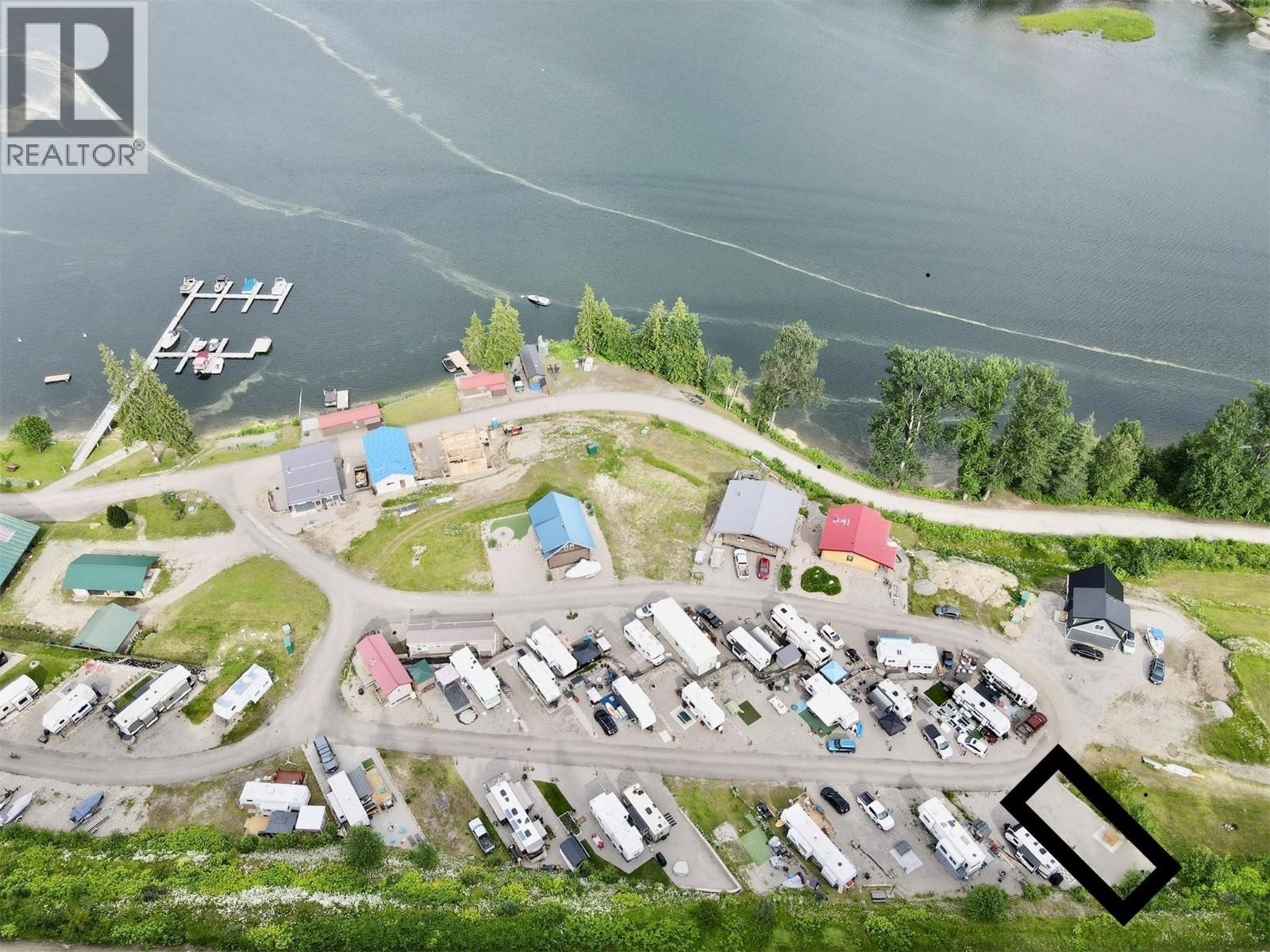 












1681 Sugar Lake Road Unit# 21

,
Cherryville,







British Columbia
V0E2G2

