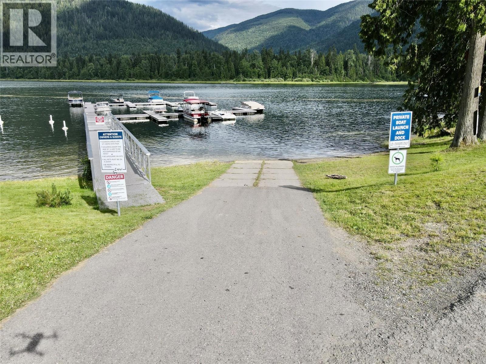 












1681 Sugar Lake Road Unit# 21

,
Cherryville,







British Columbia
V0E2G2

