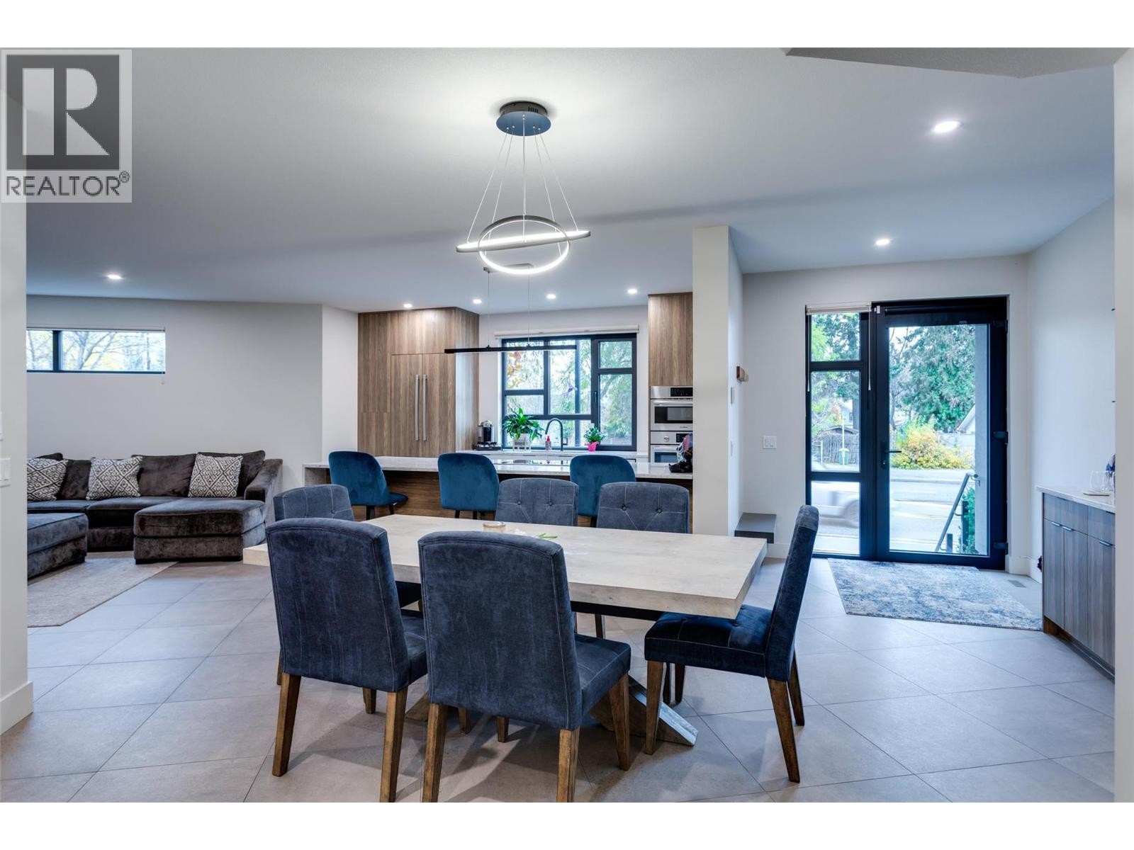 












525 McClure Road Unit# 9

,
Kelowna,




British Columbia
V1W1K9

