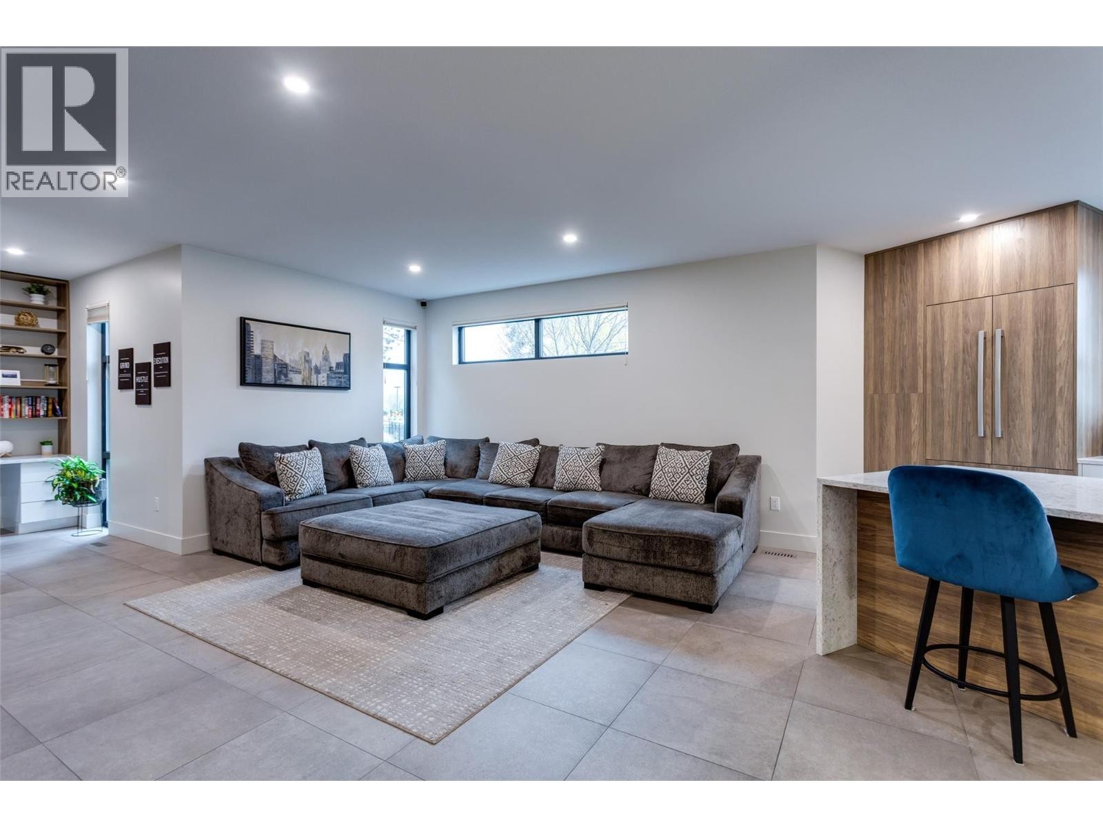 












525 McClure Road Unit# 9

,
Kelowna,




British Columbia
V1W1K9

